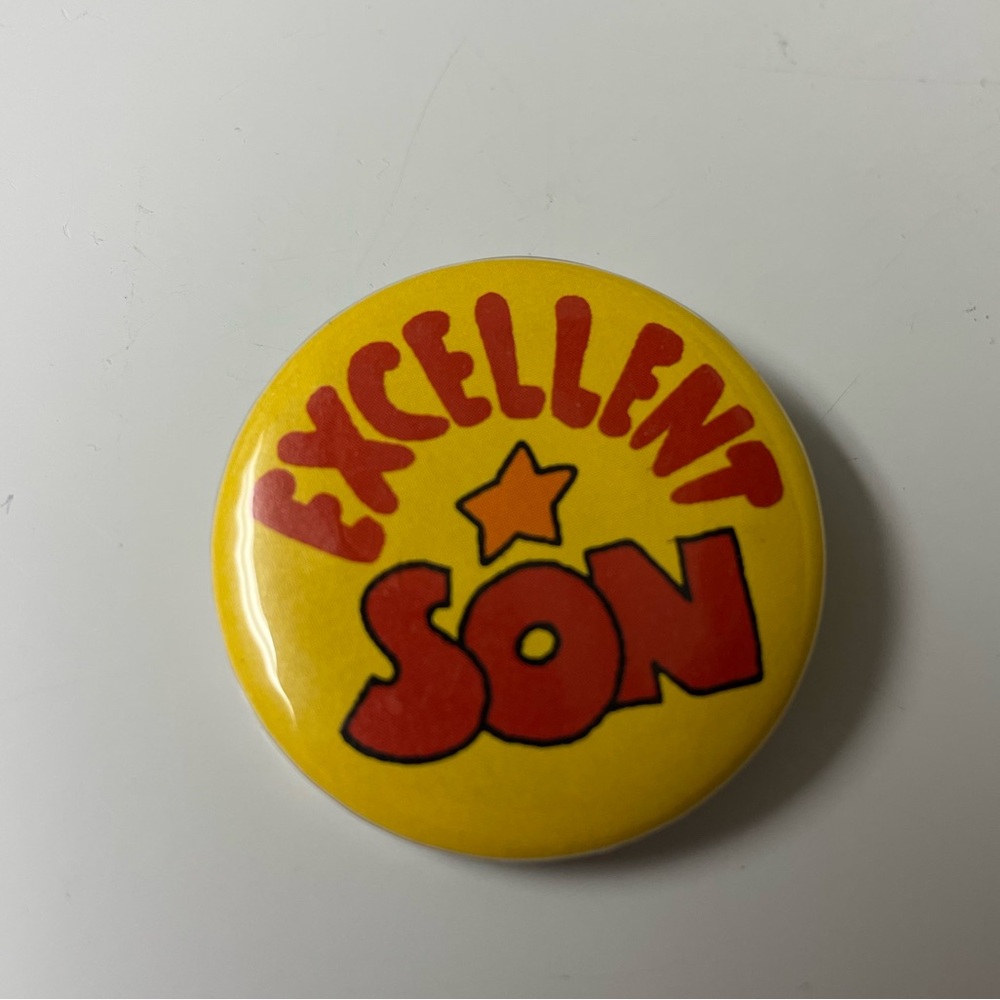 Vintage pins. 80s & 90s - Picture 12 of 15